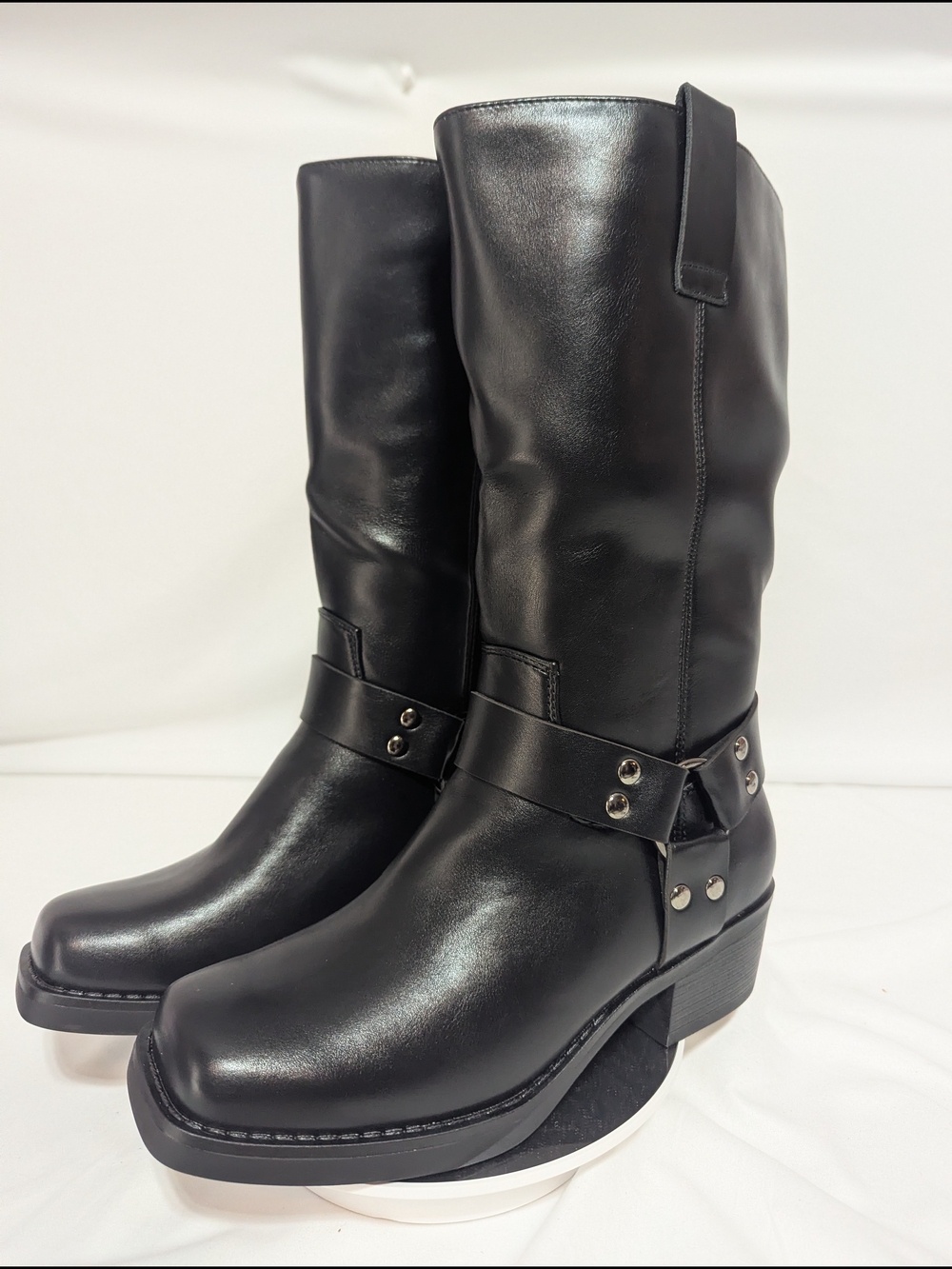 Dream Pairs Women's knee high Harness Size 7